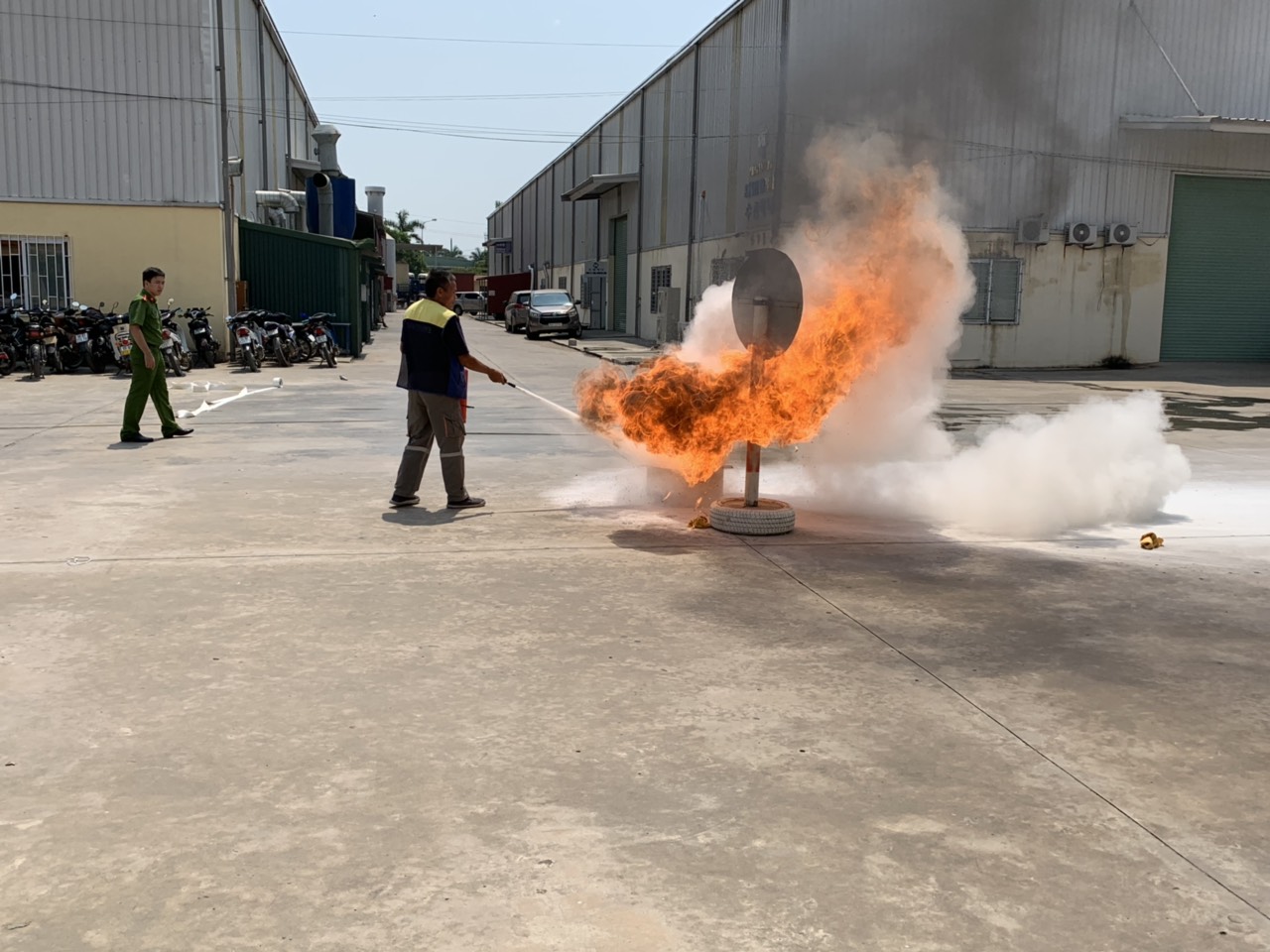 7d43975b67b483eadaa5